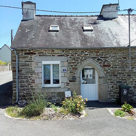 Ti An Traon Le Petit Gite En Coeur De Bretagne Carhaix-Plouguer Eksteriør bilde